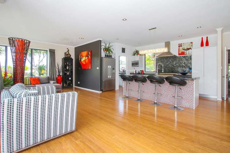 39 Whangaparaoa Road Red Beach_5