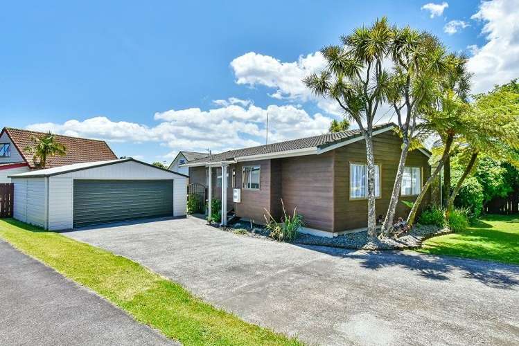 113 Wattle Farm Road Wattle Downs_1