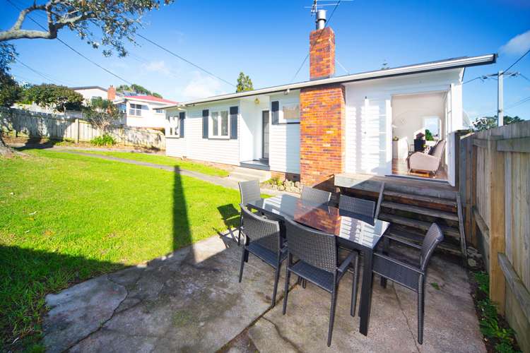 1/37 Kia Ora Road Beach Haven_8