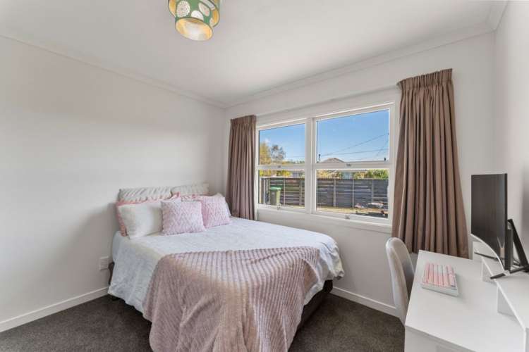 2 Chisnall Street Stoke_14