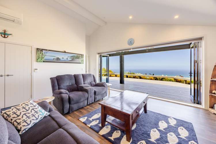 1165 Cooks Tooth Road Porangahau_8