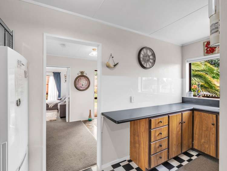 123 Great North Road Otamatea_12