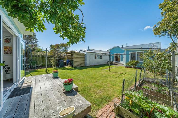 11 Plunket Avenue Petone_25