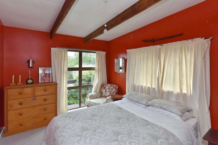 820 Two Chain Road Swannanoa_10