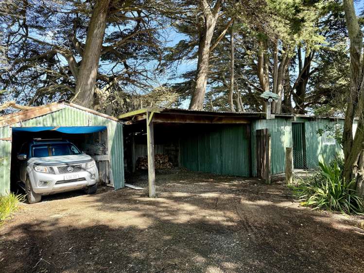 300 Moulson Street Tisbury_27