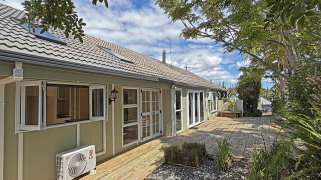 Chatswood Dreaming with Amazing City Views!