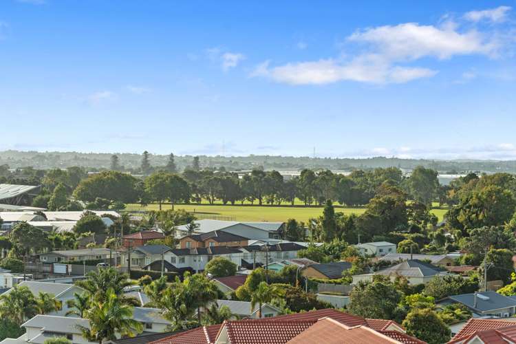 410/1817A Great North Road Avondale_4