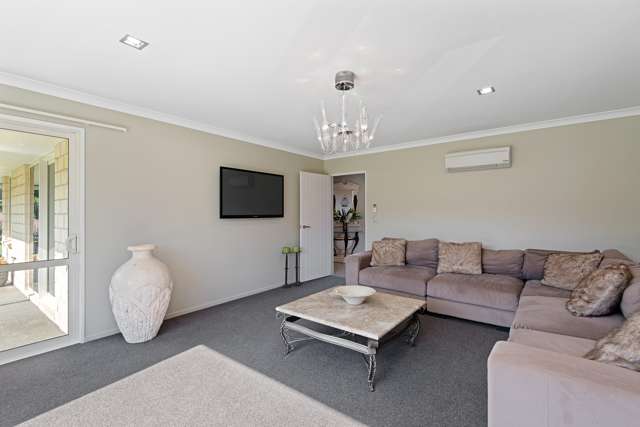 2/736 Sandy Knolls Road West Melton_3