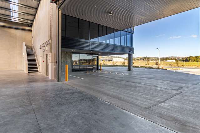 Unit A/4 Bill Stevenson Drive Drury_3