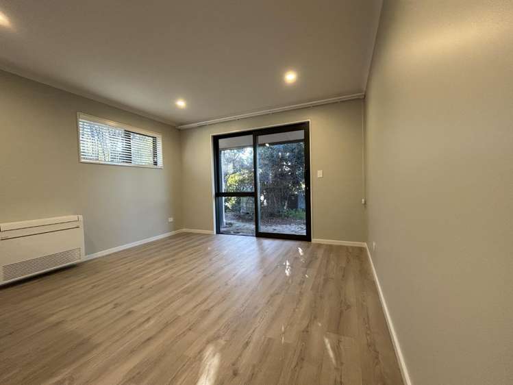 6A Lionel Place 11192_2