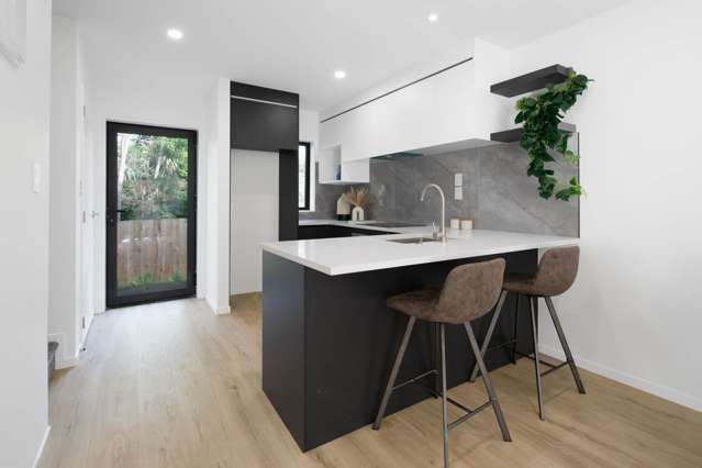 6/16 Reynella Drive Massey_4