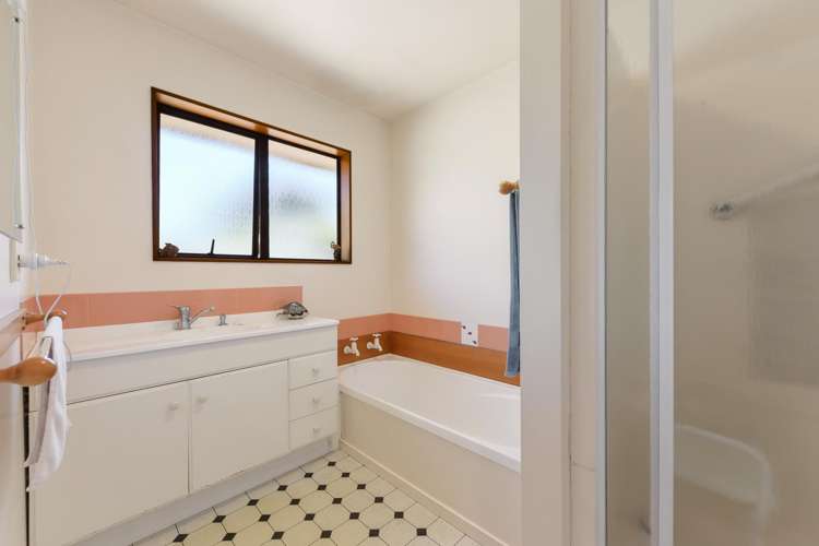 3 Maple Crescent Richmond_16