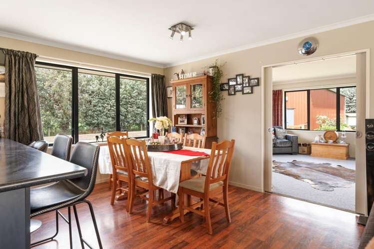 185 Centre Road Momona_6