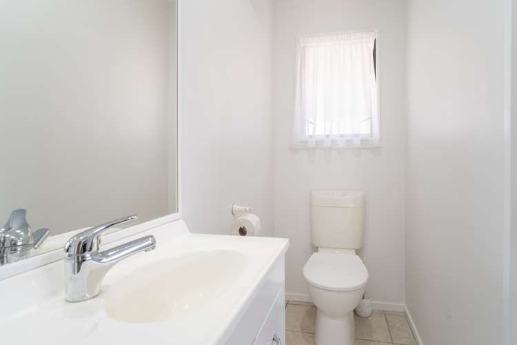 53 Amesbury Drive Churton Park_23