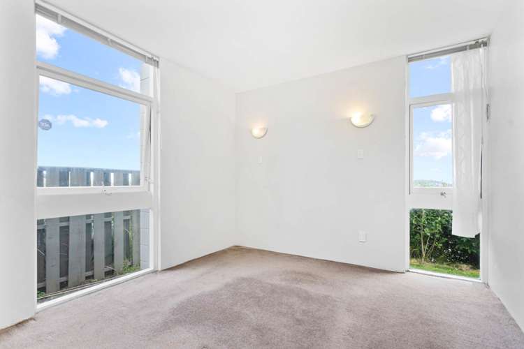 2/24A Landscape Road Mt Eden_6