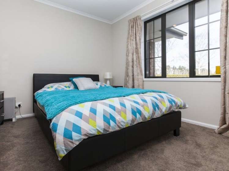 133 Halkett Road West Melton_26