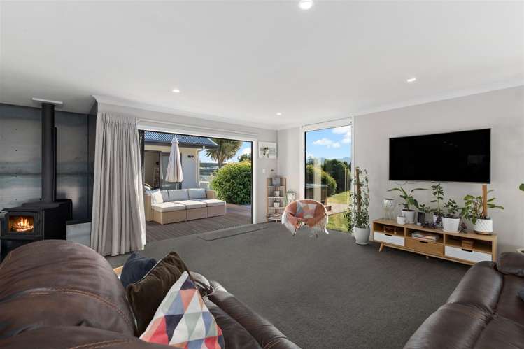 54 Charles Court Lake Hawea_10