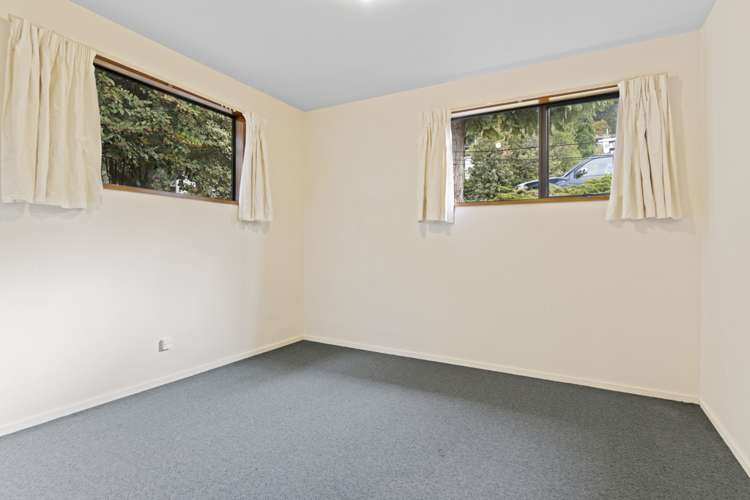 10a Wye Place Fernhill/Sunshine Bay_5