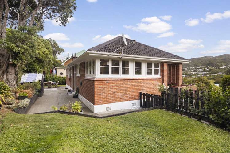 95 Sunshine Avenue Karori_0