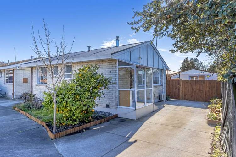 1/11A Lenton Street Aranui_0