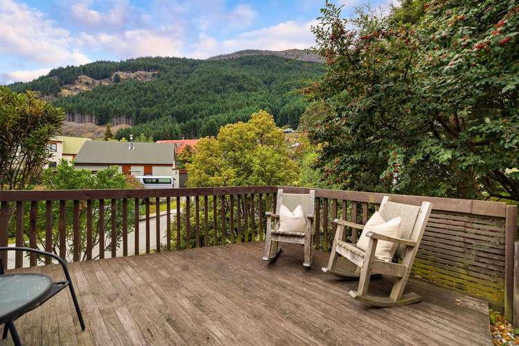 257 Fernhill Road Fernhill/Sunshine Bay_8