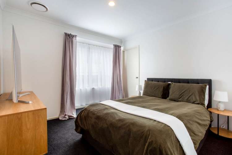 1/1 Pinewood Street Avondale_24