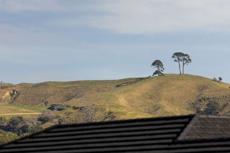 55 Hills View Drive Papamoa_24