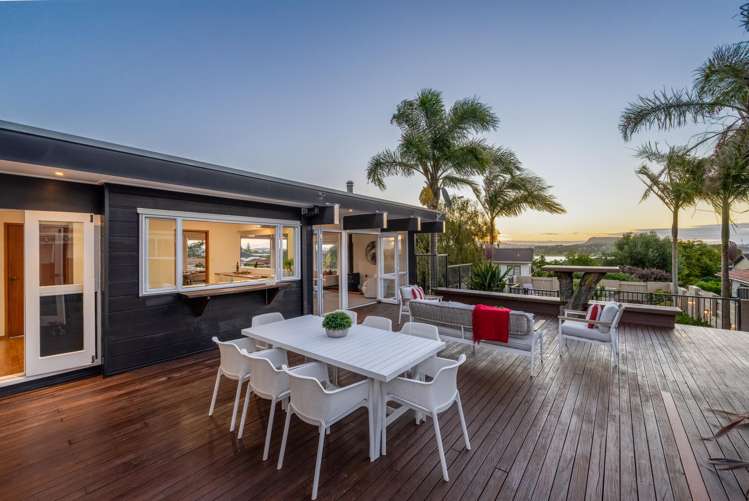 22 Andrea Place Sunnyhills_48