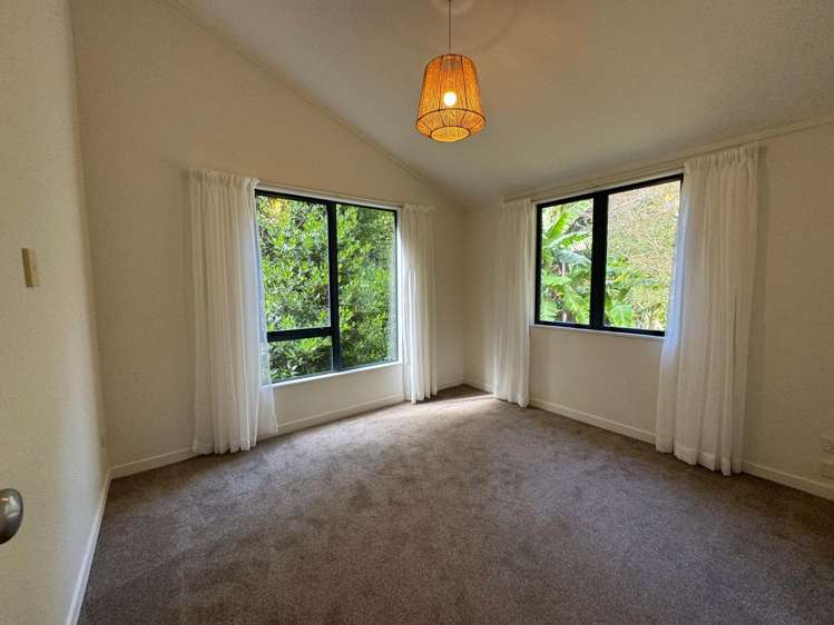 1 Te Toki Rd Ostend_7