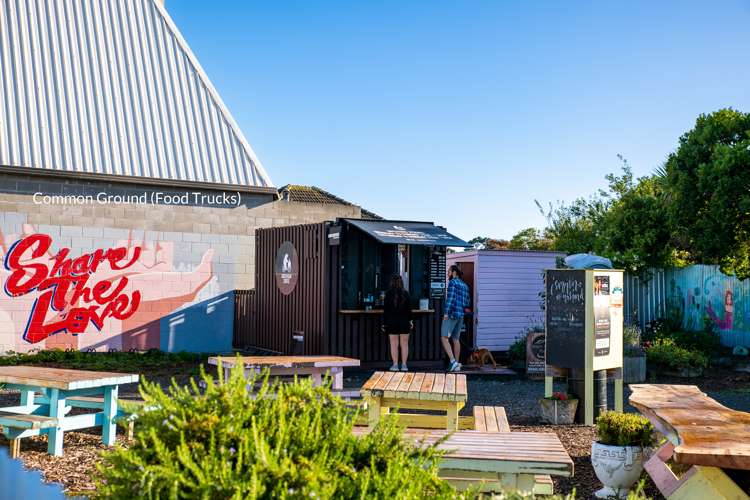 191 Pine Avenue South New Brighton_15