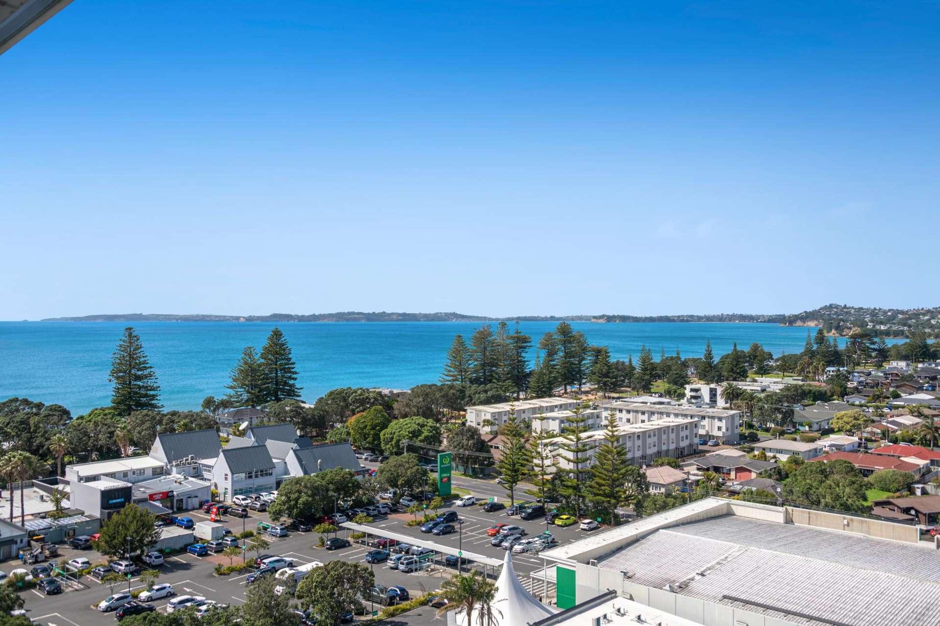 1113/11 Tamariki Avenue Orewa_0