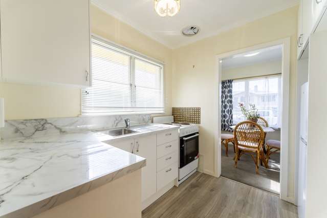 2/75 Ranui Avenue Waimataitai_4