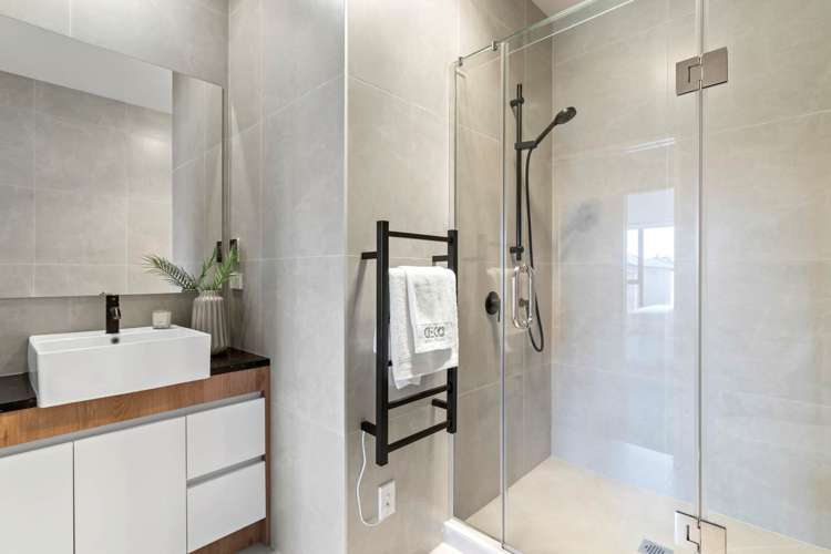 117 Waekahu Road Westgate_13