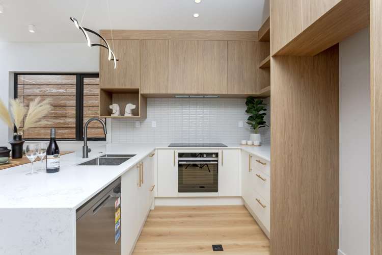 2/30 Kiteroa Terrace Rothesay Bay_7