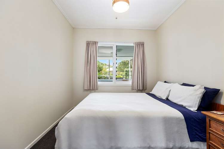 36 Burnham Street Seatoun_10