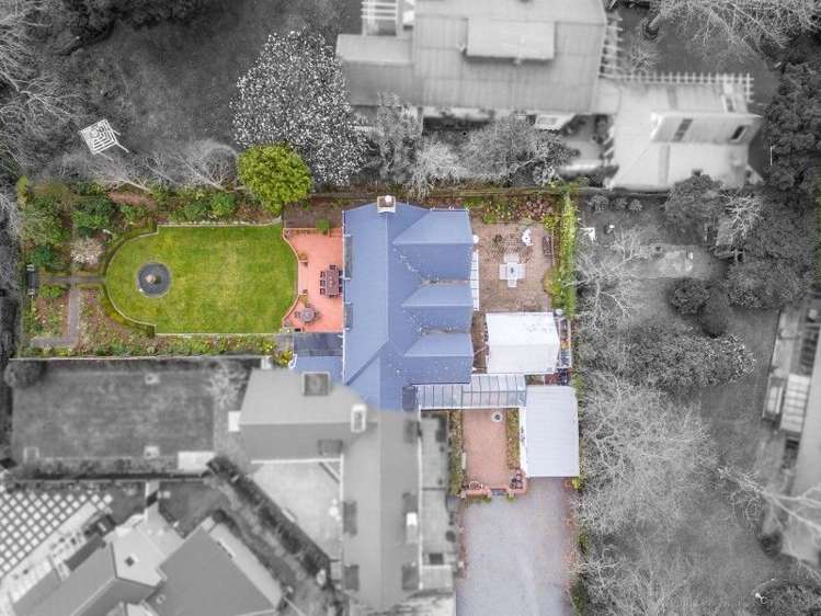 56 Barton Road Heretaunga_19