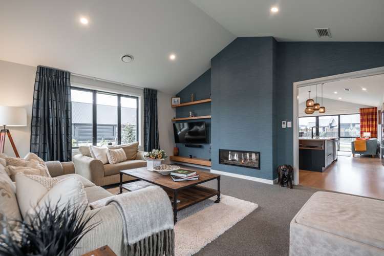 26 Alan Livingston Drive Cambridge_5