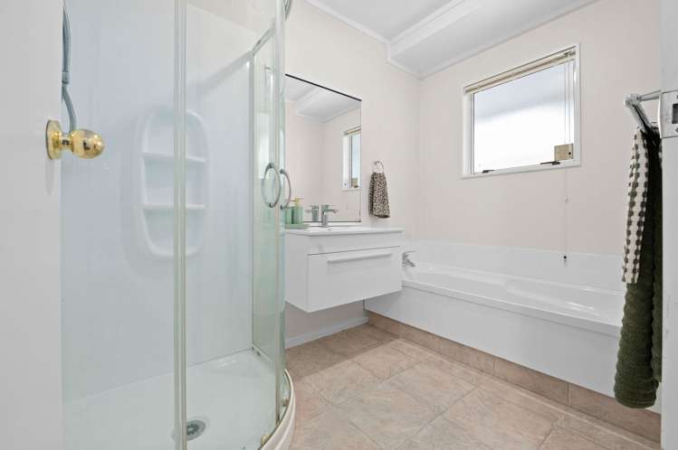 17 Olwyn Green Dinsdale_12