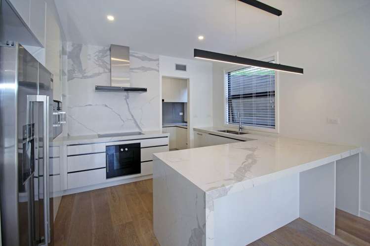 21 Momona Road Greenlane_4