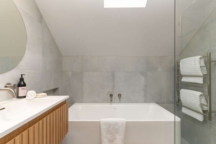 45 Eveleyn Couzins Avenue Richmond_18