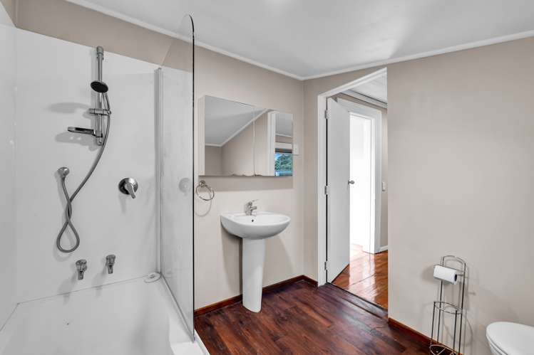 26a James Street Inglewood_16