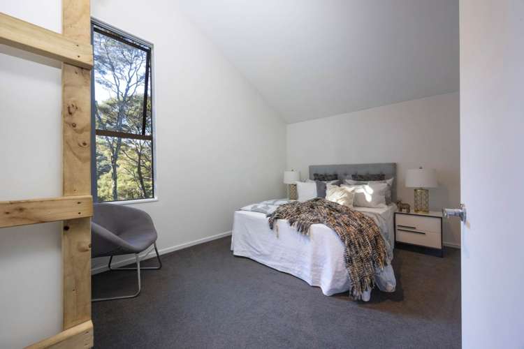 156 Laingholm Drive Laingholm_18