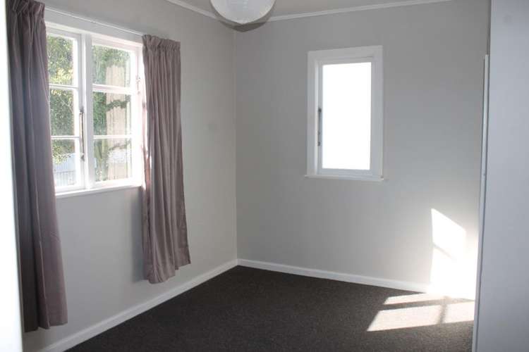 928 Cobham Street 10495_3