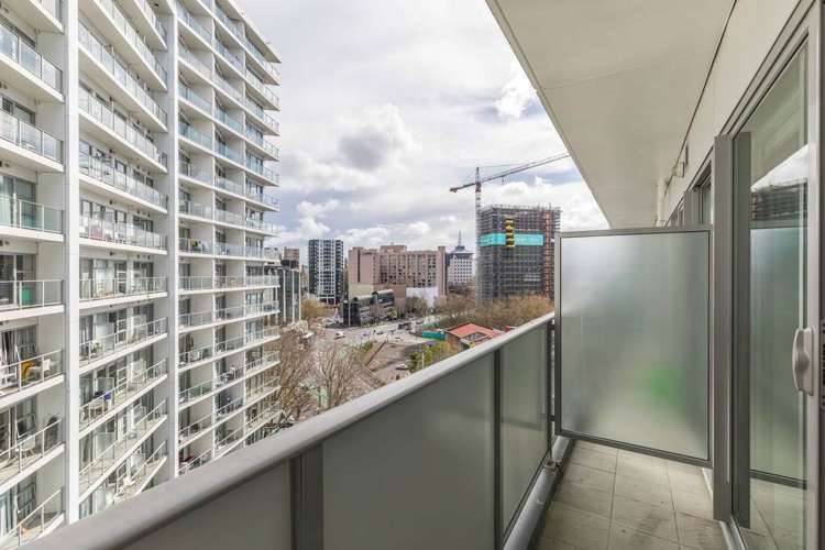 918/430 Queen Street Auckland Central_6