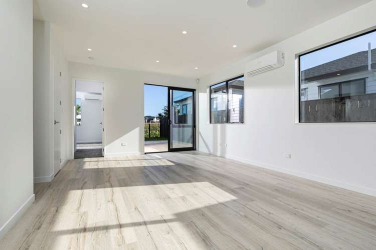 35 Matahae Crescent Wainui_7