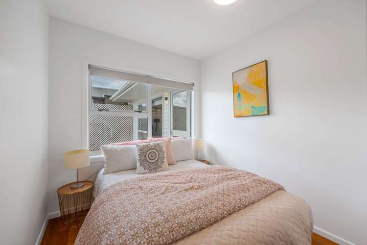 1/11 Corunna Road Milford_13