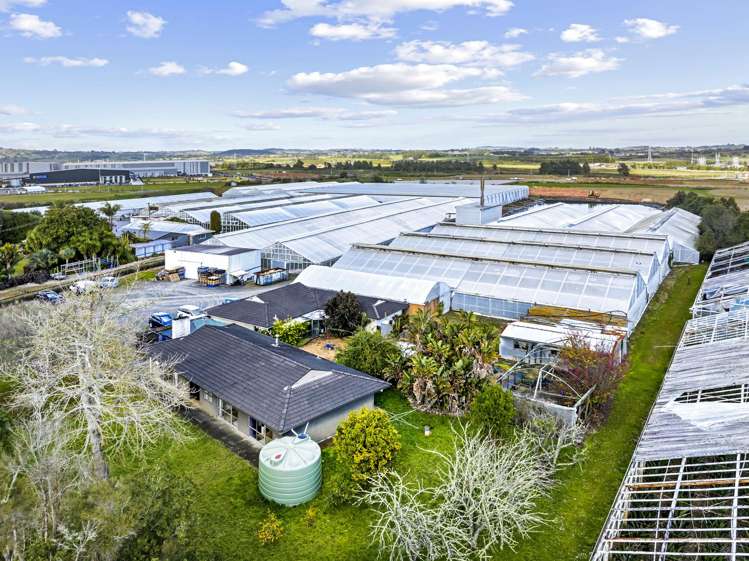 445 Fitzgerald Road Drury_2