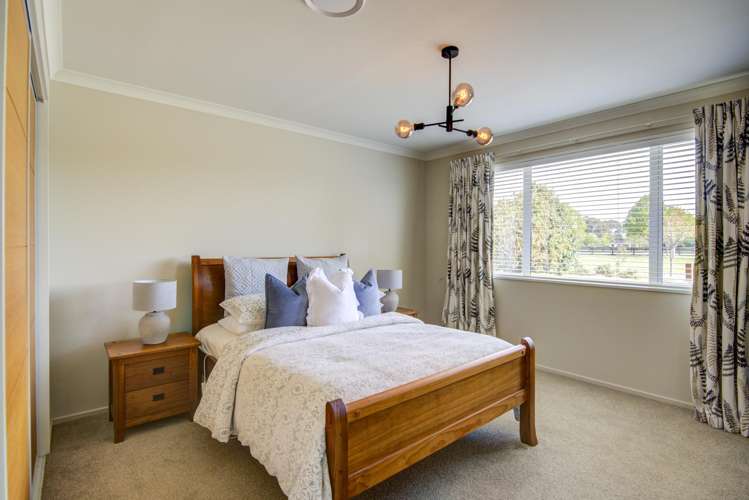 10 Burntwood Lane Pegasus_13