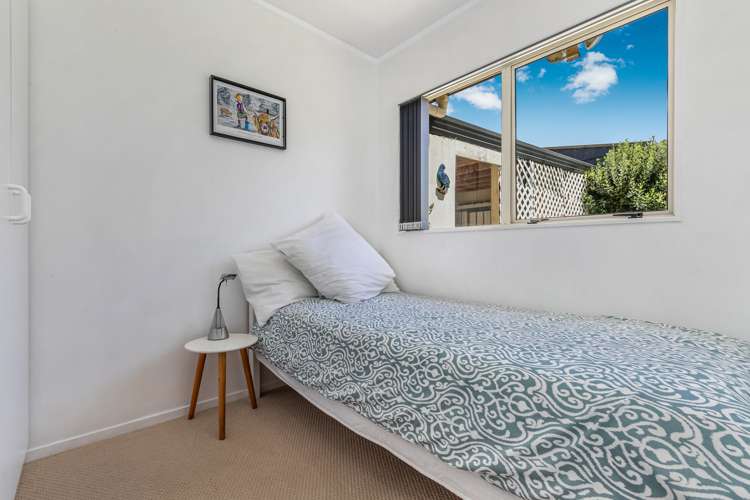 2/39 Lisa Rise Half Moon Bay_12