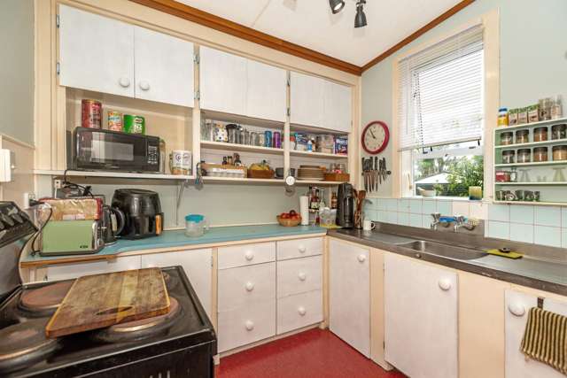 35 de Lautour Road Inner Kaiti_1